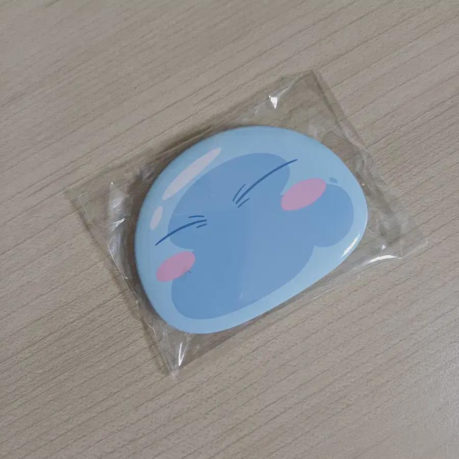 

We Sell Jeonsaengsul Photo Cards And Can Badges In Bulk.