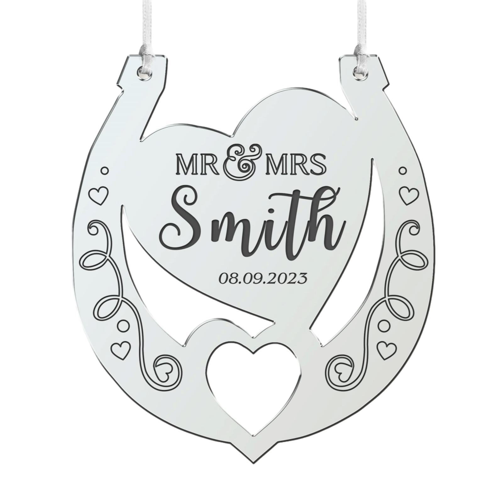 

Personalized Custom Engraved Mirror Acrylic Wedding Horseshoe Bridal Gift Newlyweds Gift Engraved Name And Date Acrylic Plaque Engagement Gift срібний