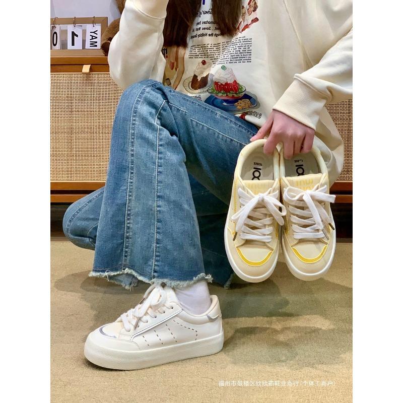 Thick-soled Little White Shoes Women's 2 Spring New Versatile Sports and Leisure Bread Shoes Heightening Board Shoes