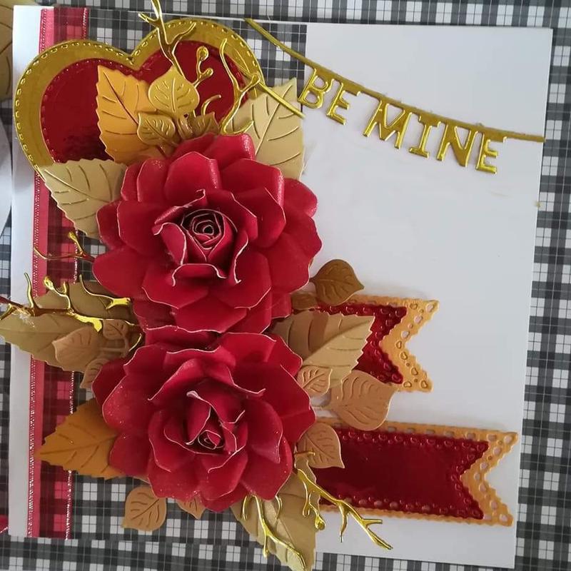 Heart lace banner Stitched Metal Cutting Dies DIY Scrapbooking Stamps Craft Cards Embossing Making