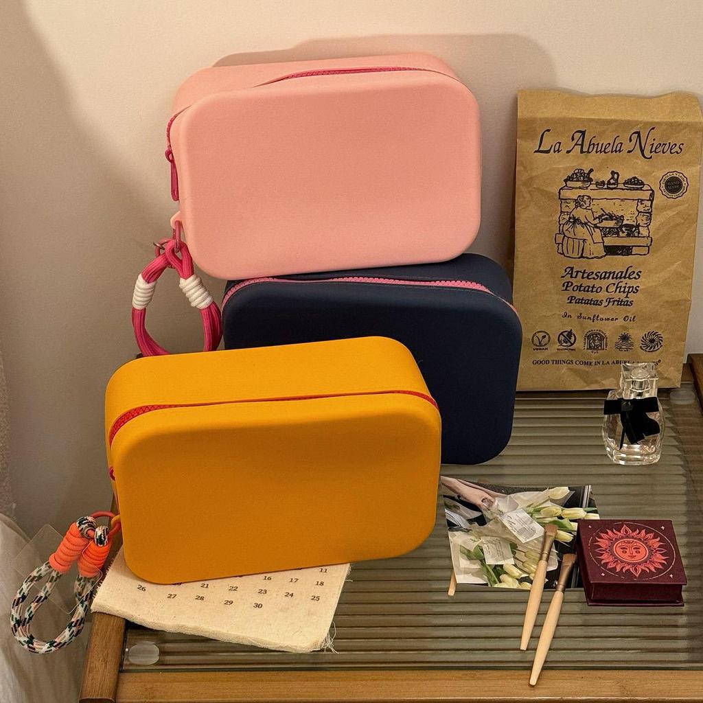 2024 Large Waterproof Silicone Cosmetic and Travel Bag for Jewelry and Toiletries