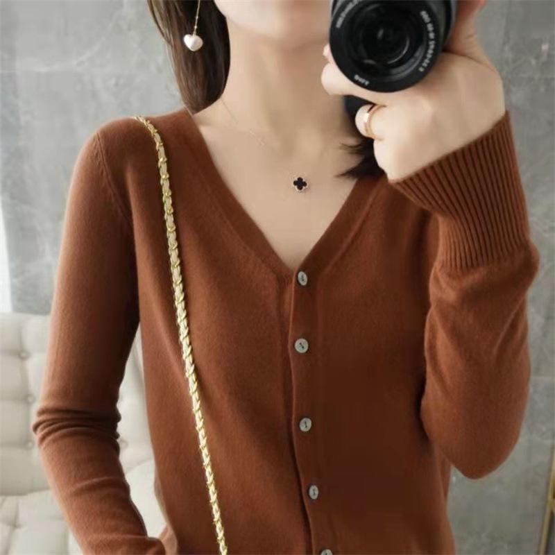 Cardigan Jacket Women's Knitted Bottoming Shirt V-neck Long-sleeved Spring and Autumn Outer Sweater