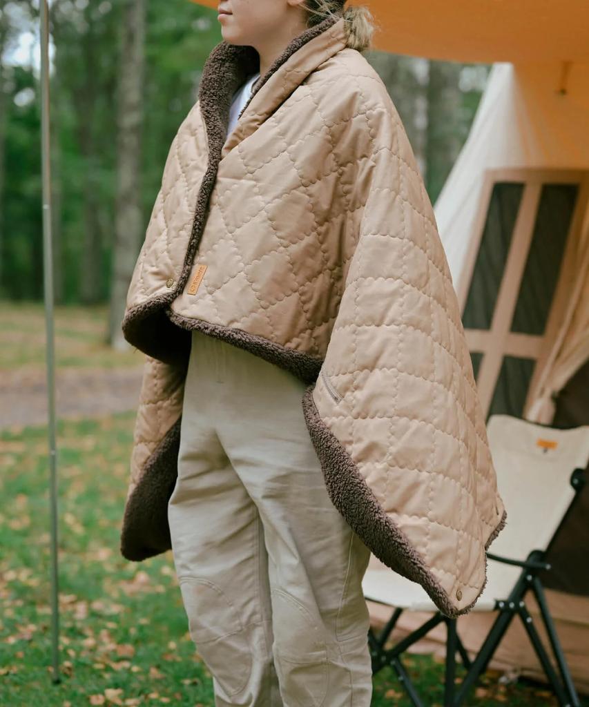 S'more Coronet Blanket, 2-Way, Flame-Retardant and Water-Repellent, for Outdoor Camping (Brown)