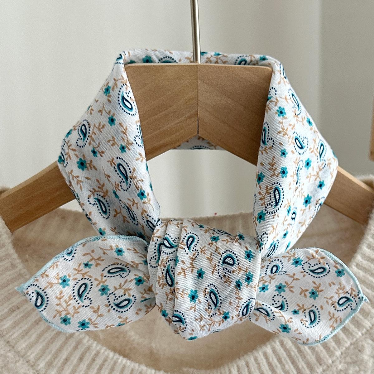 

Spring and Summer New Women s Small Silk Scarf, Skin-Friendly and Comfortable Bohemian Small Square Scarf бежевый