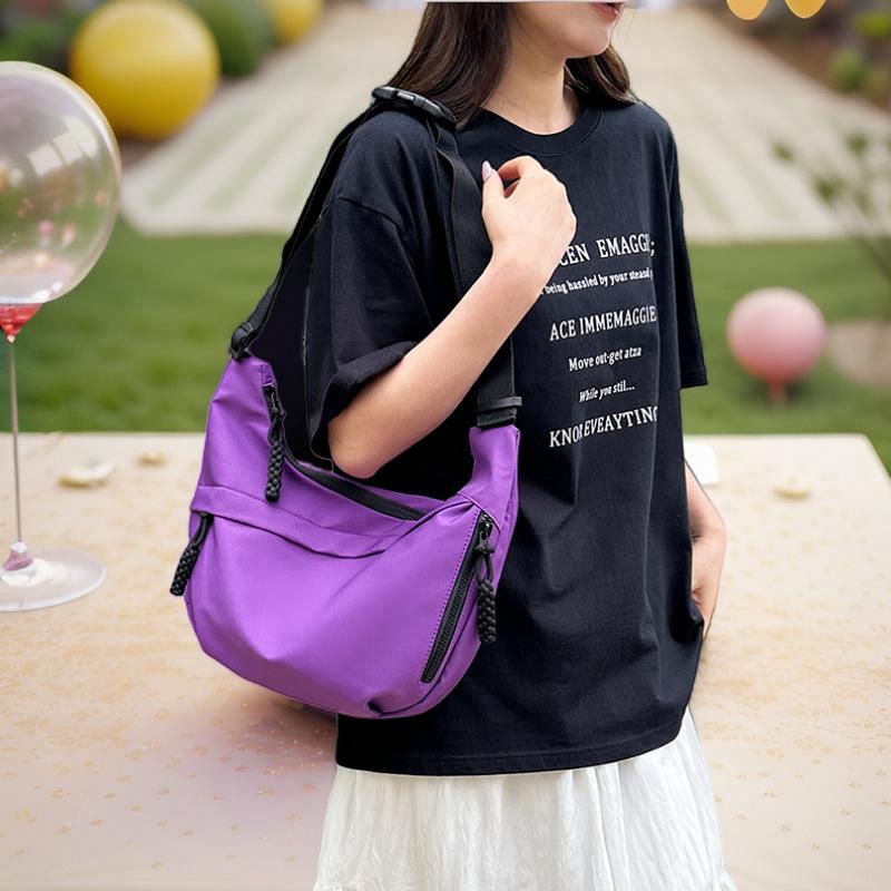 Fashion Commuter Large Capacity Shoulder Bag New Casual Versatile Tote Bag Sports Style Nylon Dumpling Bag
