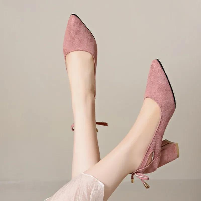 Fashion Closed Pointed Toe Pumps Anti Slip Fashion Court Shoes with Bow Classic Chunky Heels Pumps Comfortable for Party Vacation