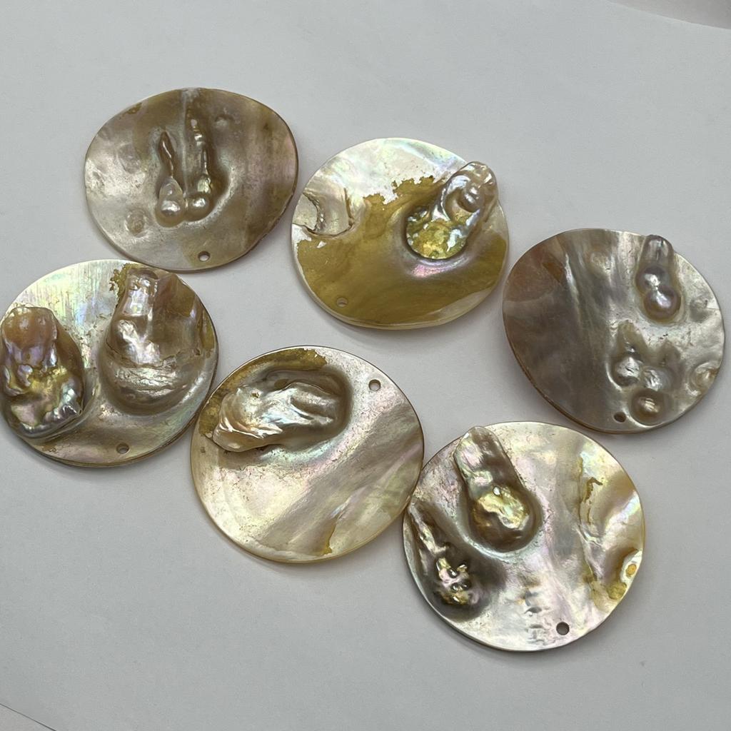 2Pcs, Natural Shell Mother of Pearl Beads with Hole, Boho Handcrafted Round Loose Beads, 50mm, for DIY Necklace Accessories, Creative Jewelry Making