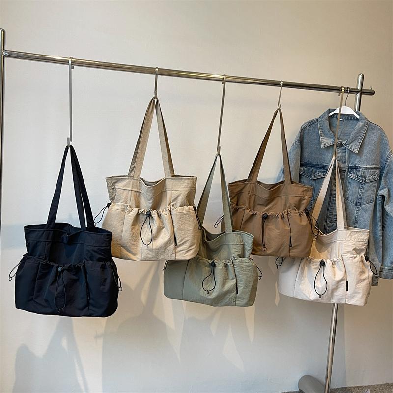 Women's Shoulder Bag Large Capacity Tote Bag Commuter Crossbody Bag