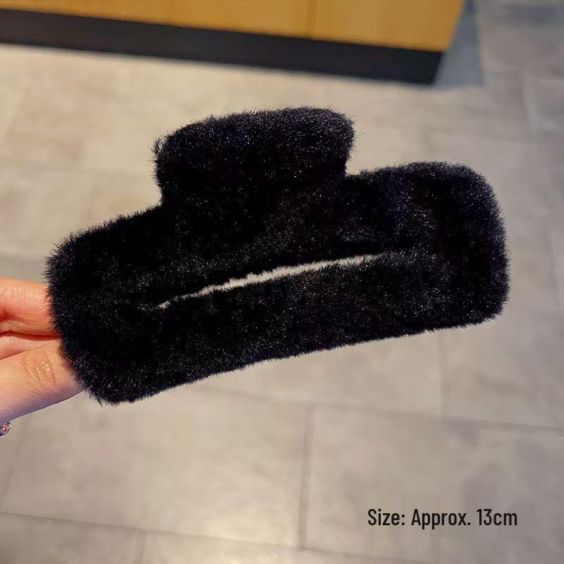 Plysch Hårklo: Söt, Fluffig & Stor för Höst och Vinter