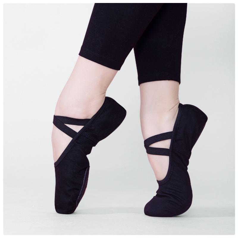 Czarne buty do tańca z miękką podeszwą dla chłopców i mężczyzn - styl kocia łapka