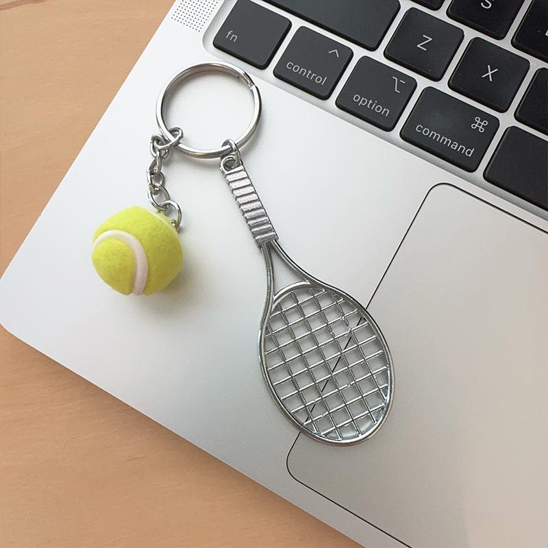 Cute Tennis Racket Keychain 6 Color Mini Pendant Durable Sports Design for Car Keyring Backpack Student Gift Idea