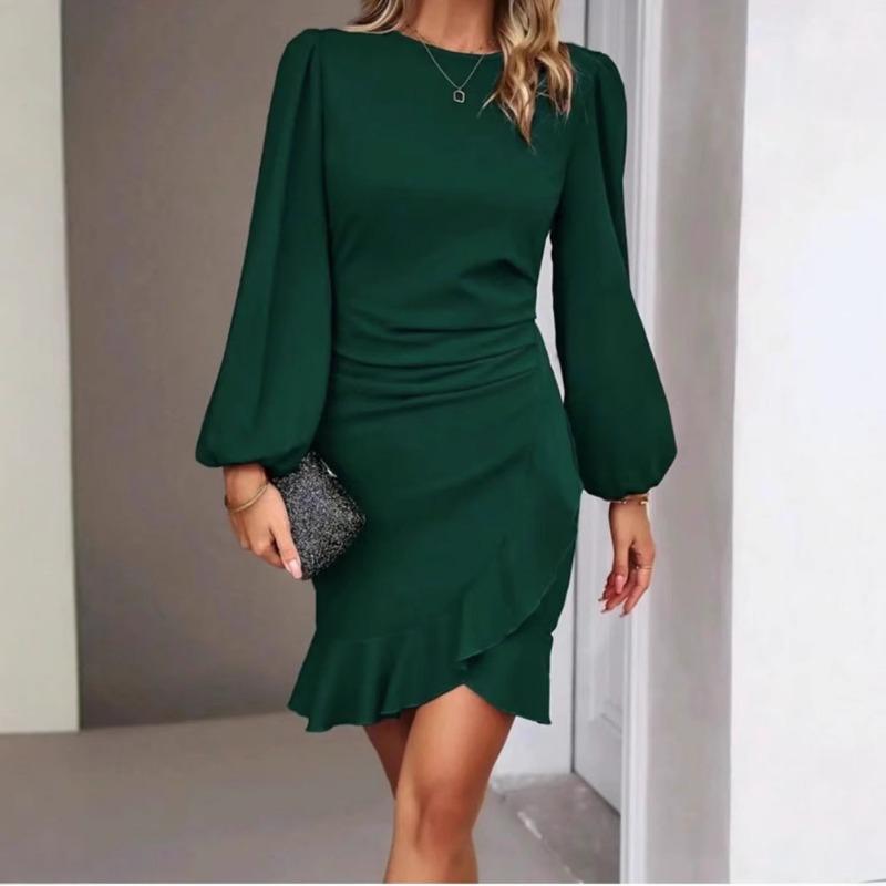 

Женское платье Temperament с рукавами-фонариками и оборками M зелёный