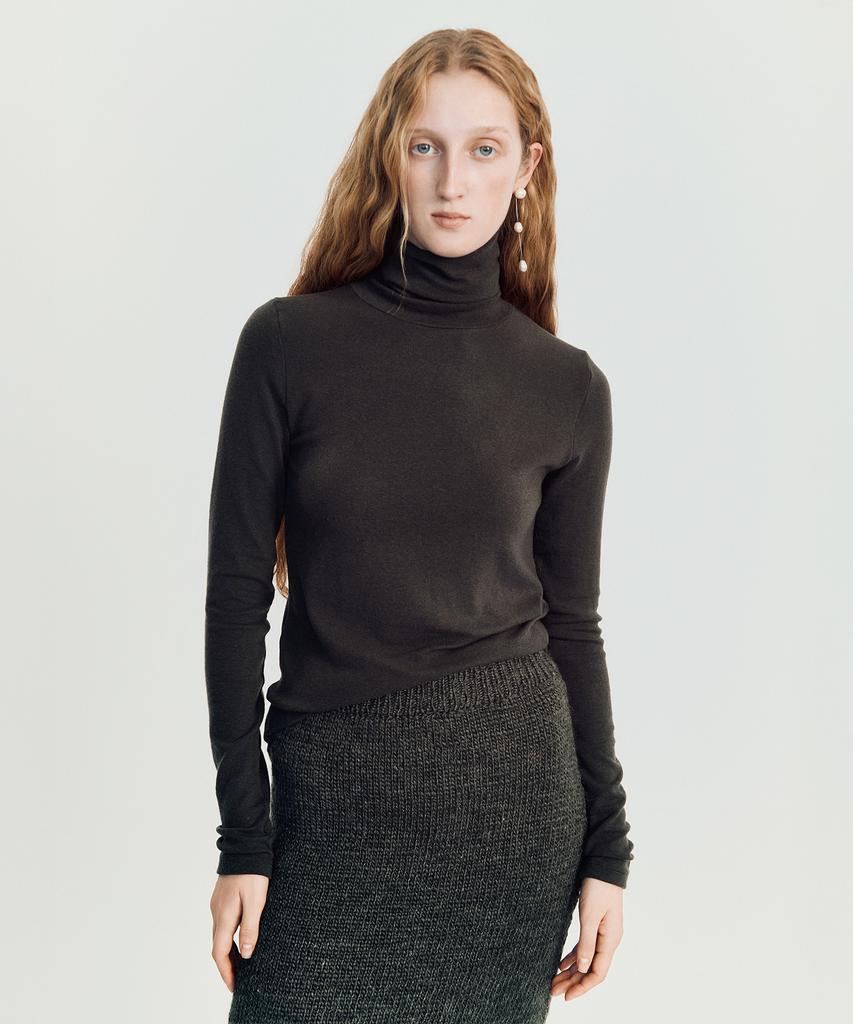 Meibeoyu Lenna Wool Turtleneck T-Shirt _ Khaki