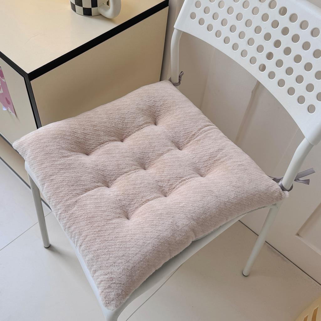 Thick Anti Slip Seat Cushion, Office Sedentary Personnel, Student Household Plush Seat Cushion