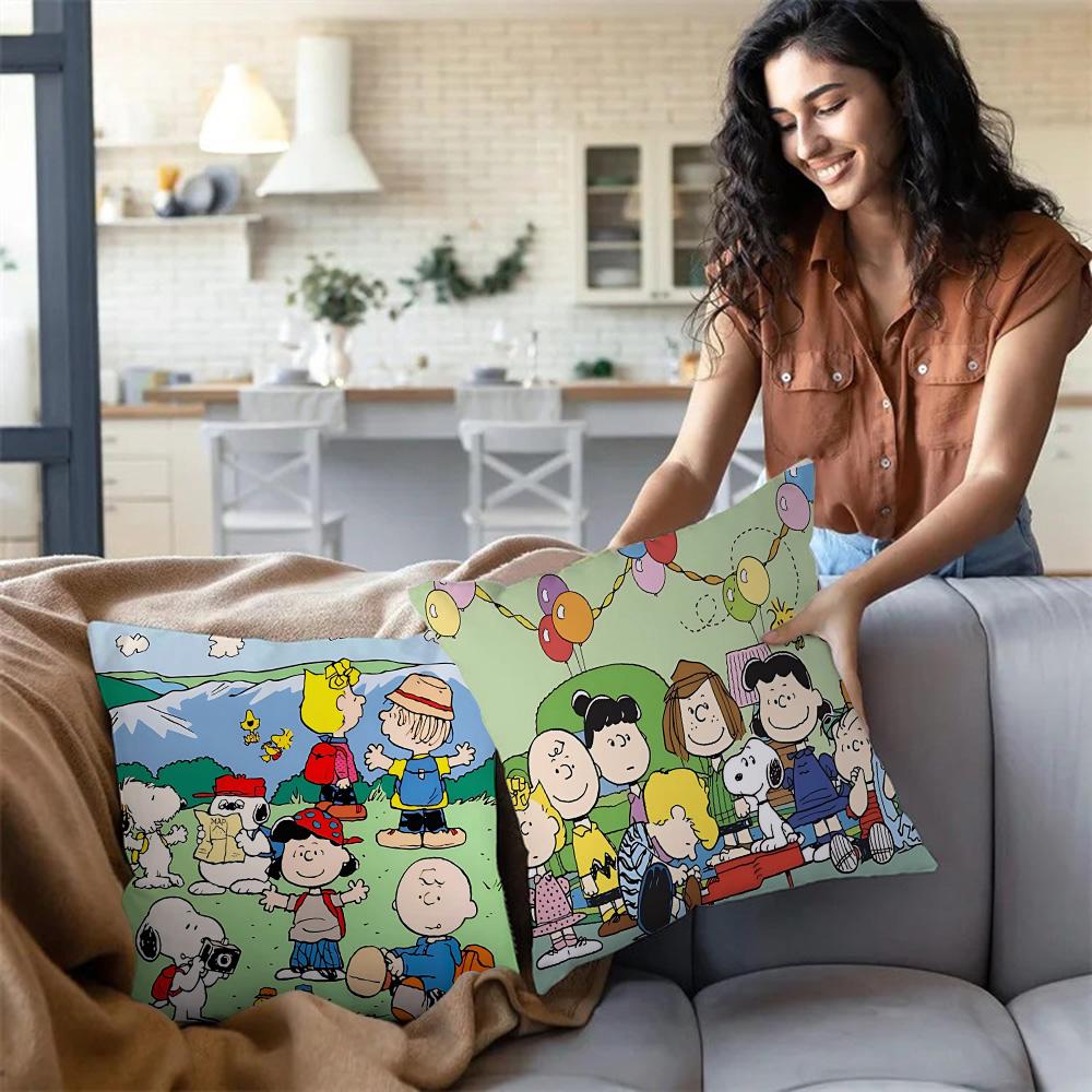 Cartoon Cute S-Snoopy Pillow Covers Cartoon Sofa Decorative Home Double-Sided Printing Short Plush Cute Cushion Cover