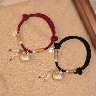 Armbanden – Gevlochten en gedraaide armbanden