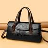 Ladies' Bag Are Trendy and Niche Tote Bag, Fashionable and Versatile Handbag