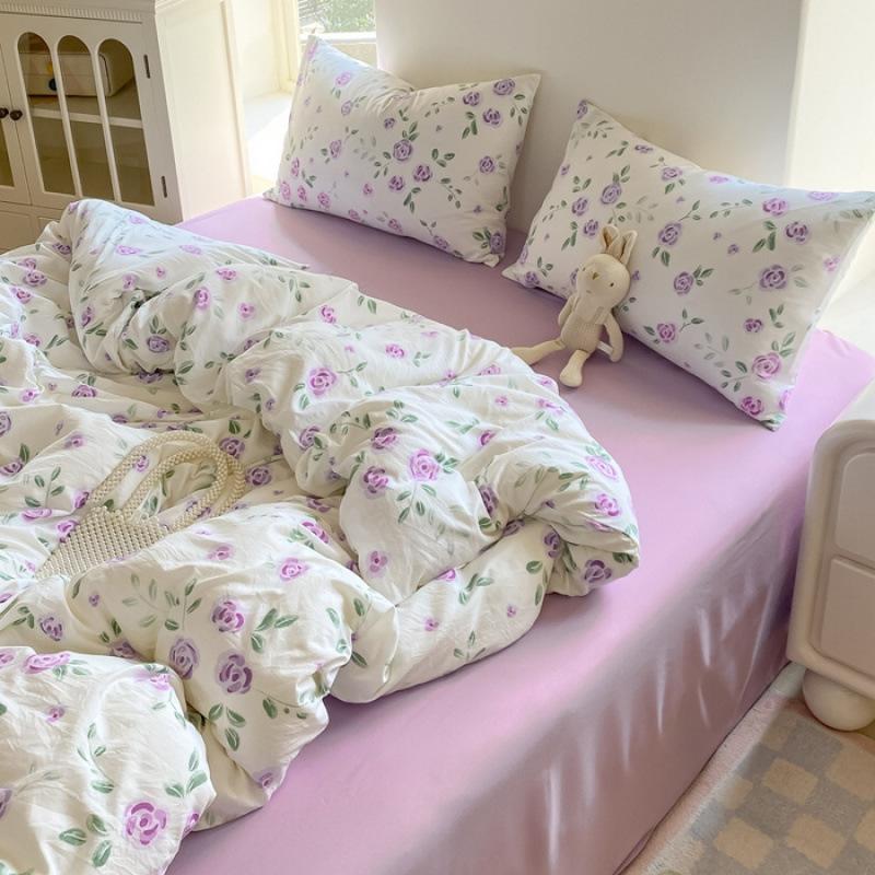 Bedding Four-piece Set Printed Skin-friendly Water Wash Sheets Quilt Cover Pillowcase Set