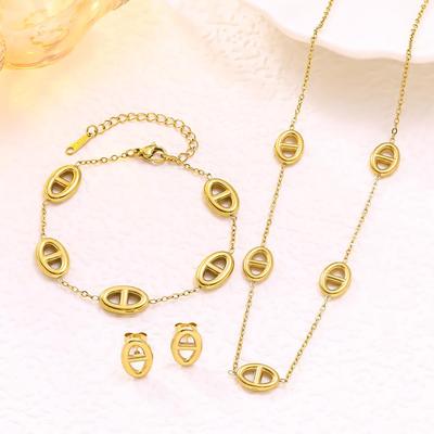 Set Collana e Bracciale Clavicola in Acciaio Inossidabile con Orecchini a Bottone Naso di Maiale Vuoto per Donna