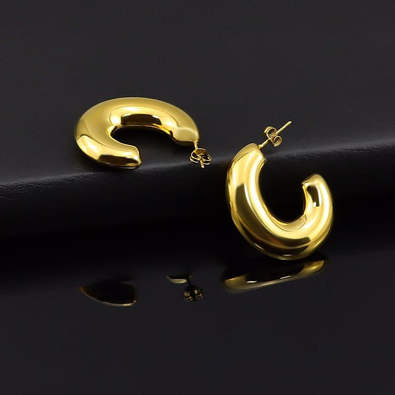Personality C-Shaped Stainless Steel Glossy Earrings Are Popular, Simple And Chubby, French Titanium Steel Earring Earrings