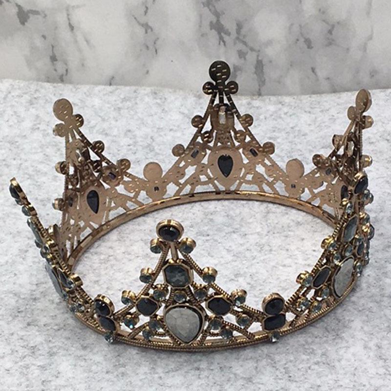 Retro Black Baroque Crown for Cake Decoration