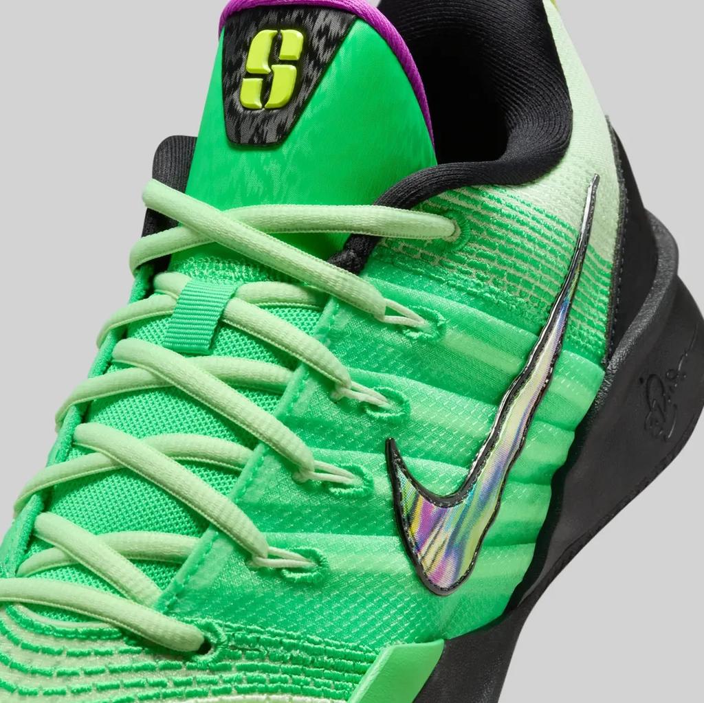 II3985-300 Nike Sabrina 3 Gamer (II3986-300) (Women's)