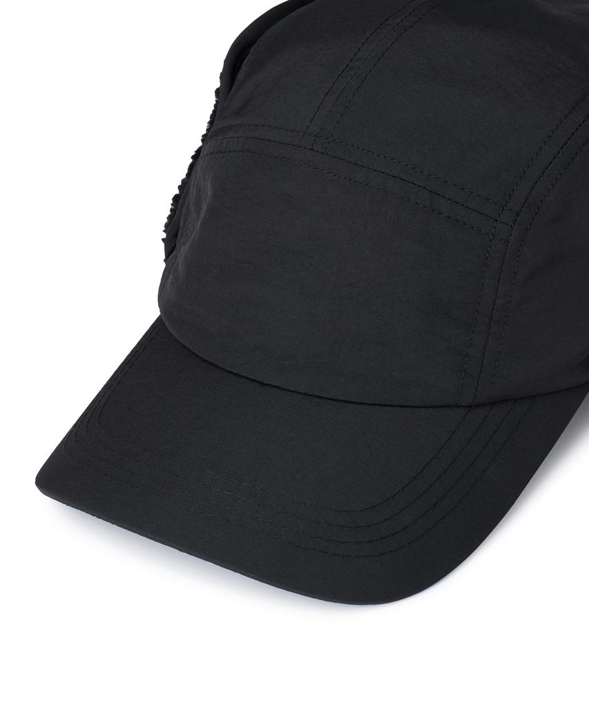 MUSINSA STANDARD Earflap Camp Cap [Black]