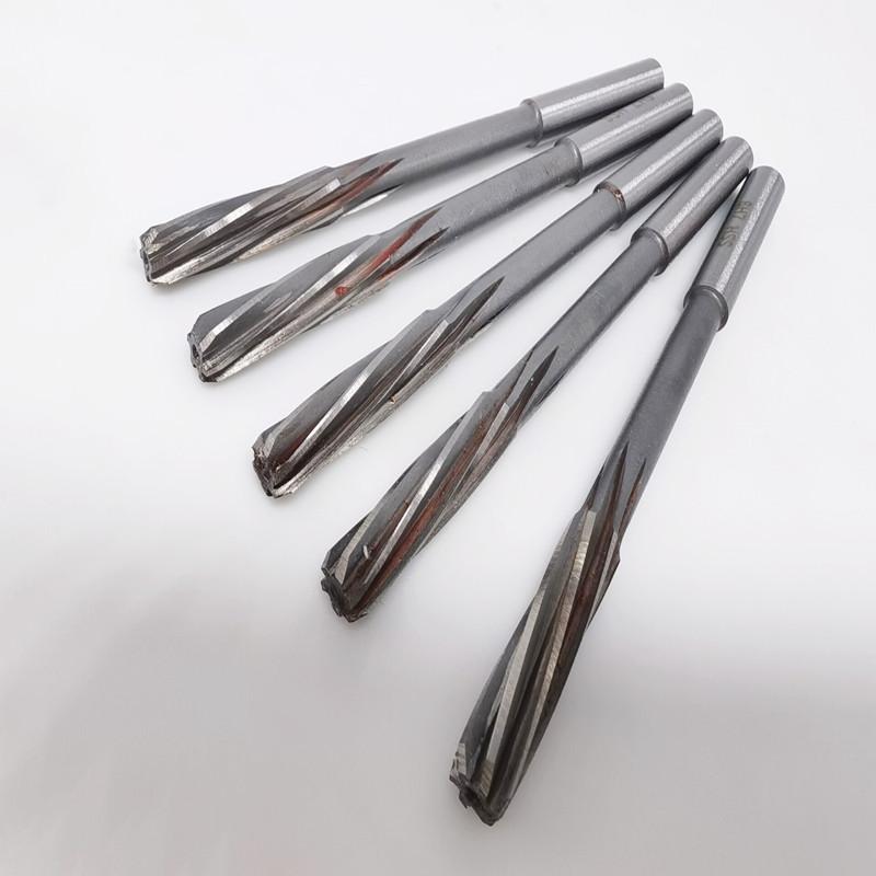 HSS H8 Straight Shank Spiral Groove Machine Reamer 3-20mm, Used for Precise Cutting of Machine Tool Chuck Hole Expansion