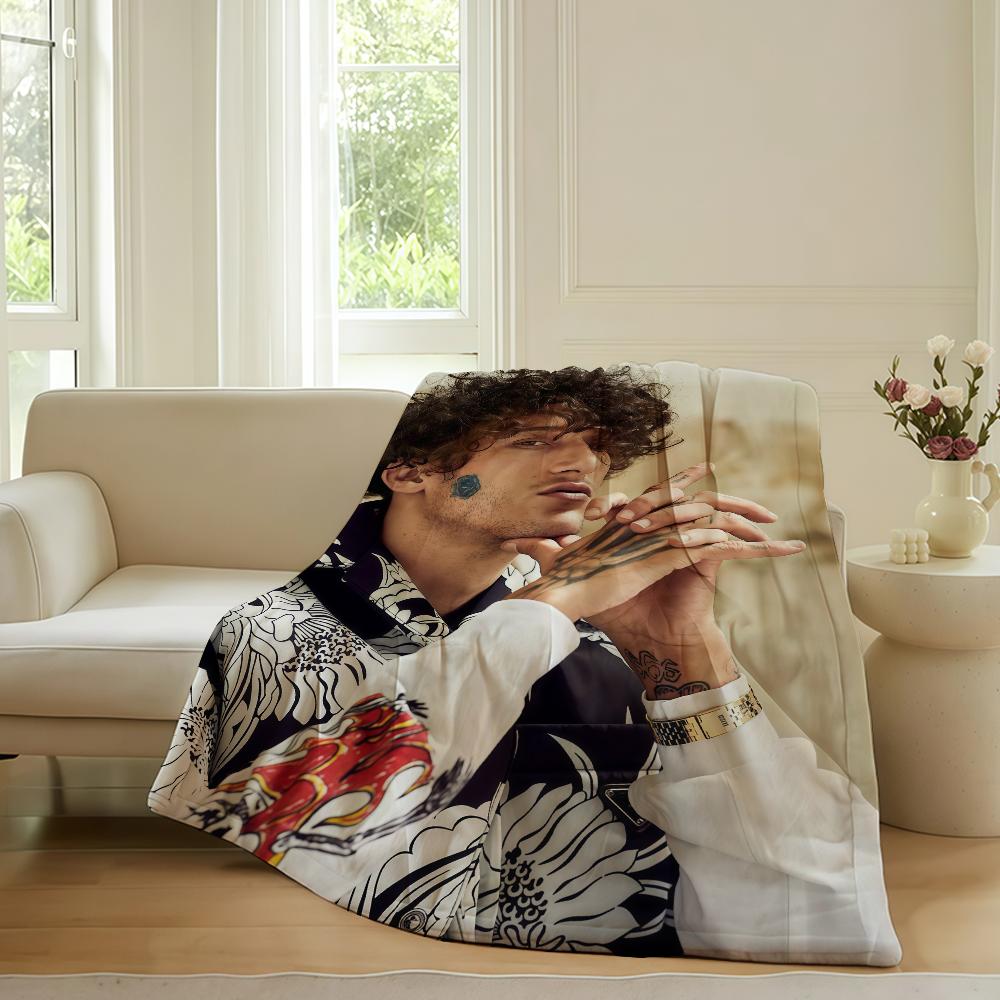 Spanish rapper Yung Beef Blanket For Sofa Office Bed Plane Travel Sleep Read Relax Camping Soft And Warm
