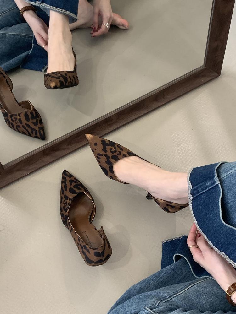 

Red High-Heeled Women S Shoes, Spring And Autumn Side Empty Thin Heels Are Not Tired Of Feet, Temperament Socialite Pointed Single Shoes 35 цветной печати леопарда