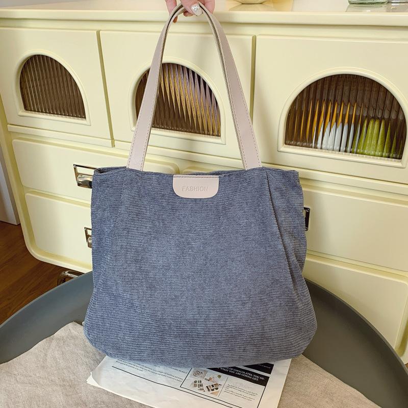 Casual Large-capacity Tote Bag Women's 2025 New Fashion Retro Handbag Casual Commuter Shoulder Bag