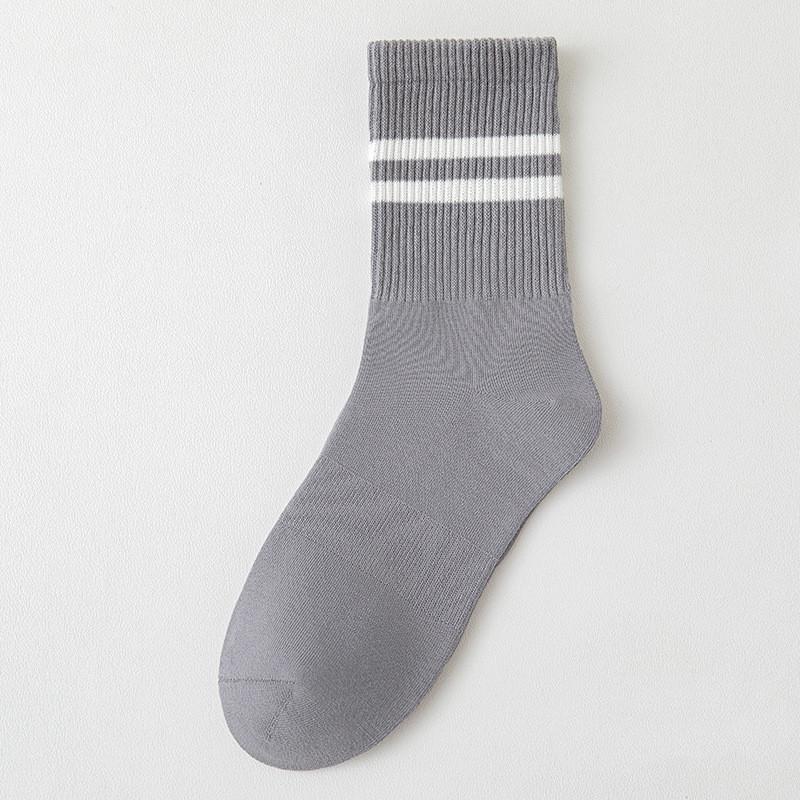 Fashion Striped Mens Socks Casual Streetwear Black White Sports Socks Men Male Cotton Breathable Hip Hop Skateboard Long Socks