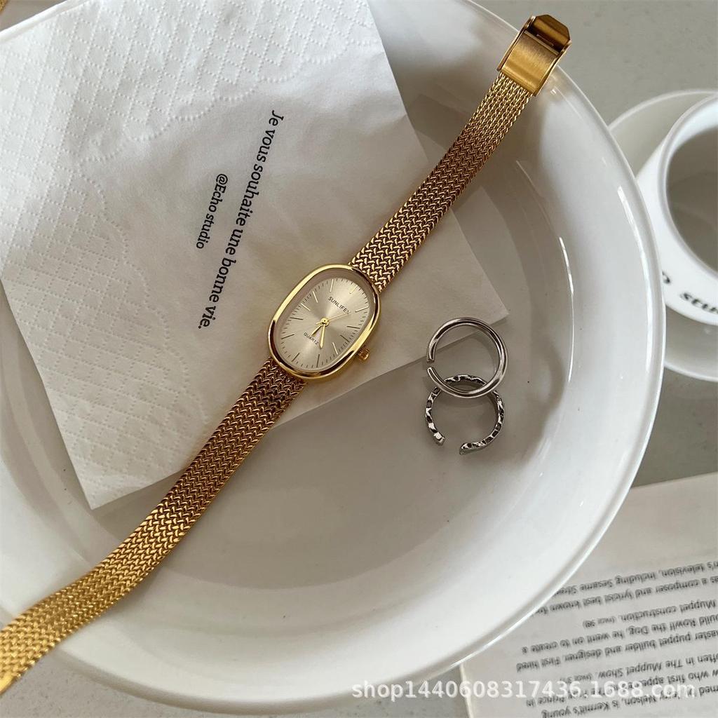 Korean Retro Oval Gold Steel Band Watch - Women's Elegant and Exquisite Design