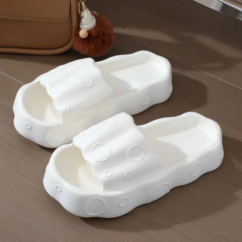 Slippers Women Wear Super Thick Soft Soles Step On Shit Feeling Summer Home Indoor Red Slippers Trend High-end Women's Shoes