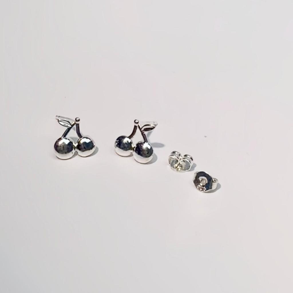 Korean Sweet Cherry Small Stud Earrings
