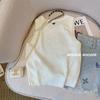 French Retro White Sleeveless Knitted Vest for Women In Summer Embroidery Outside with High-end and Pure Erotic Top