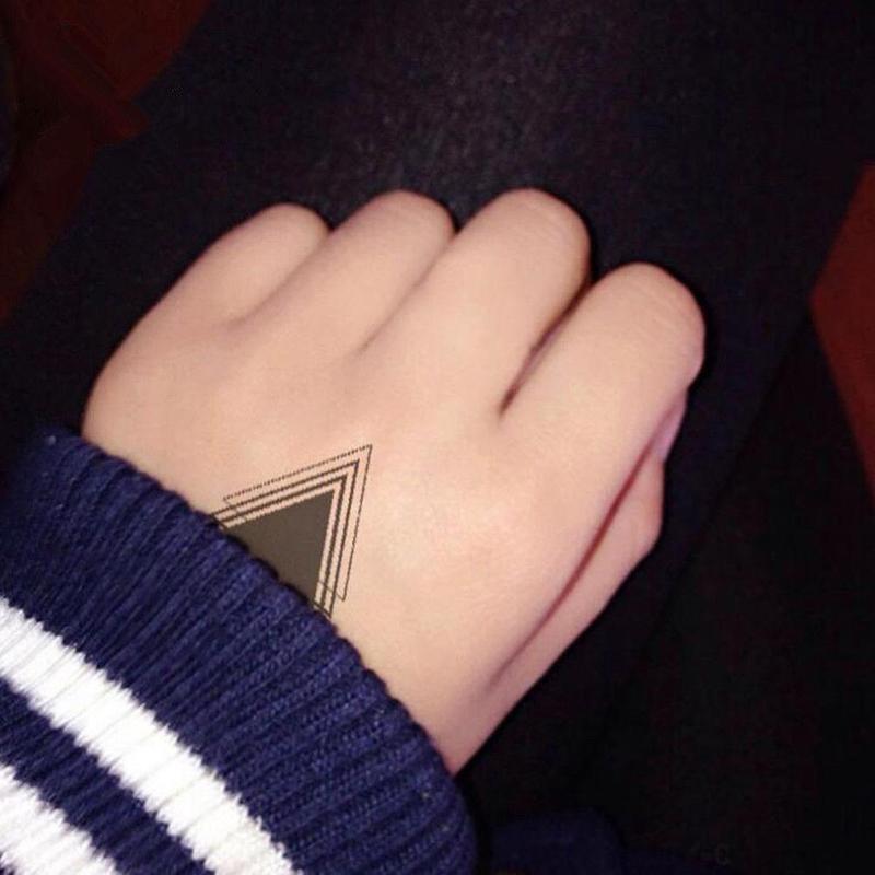 2Pcs/Set Geometric Temporary Tattoos Body Arm Leg Waterproof Flash Tattoo Stickers