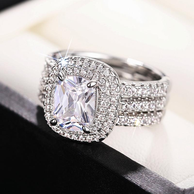 Huitan Gorgeous Women Rings 3Pcs Set AA Cubic Zirconia Engagement Wedding Party Temperament Elegant Female Zircon Fancy Gift