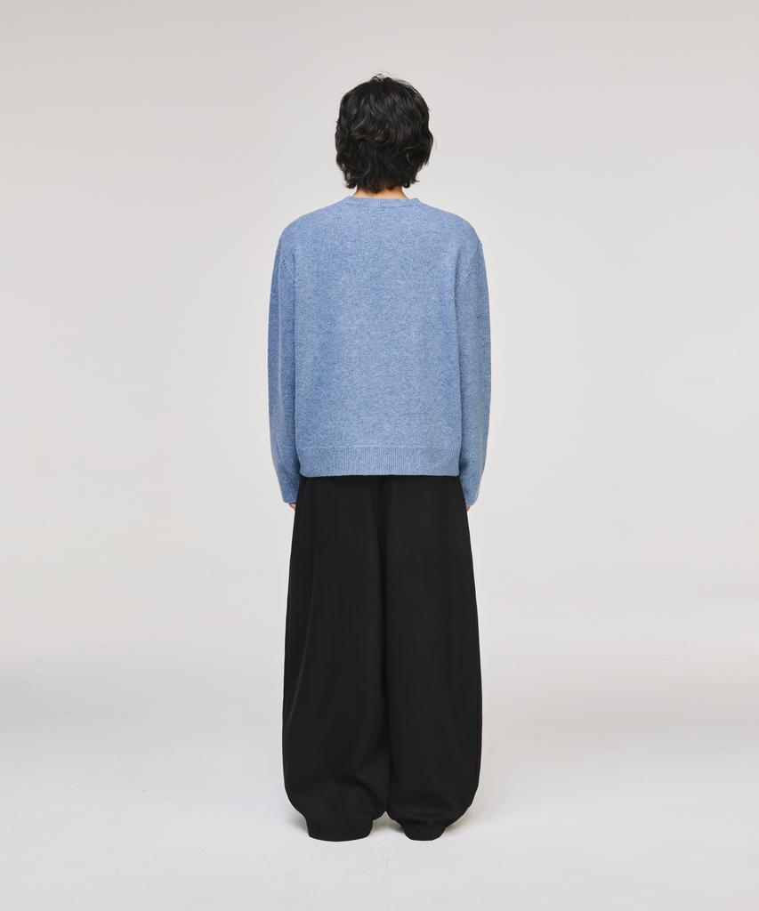 SIGNATURE Blend Shade Round Neck Knit [Light Blue]