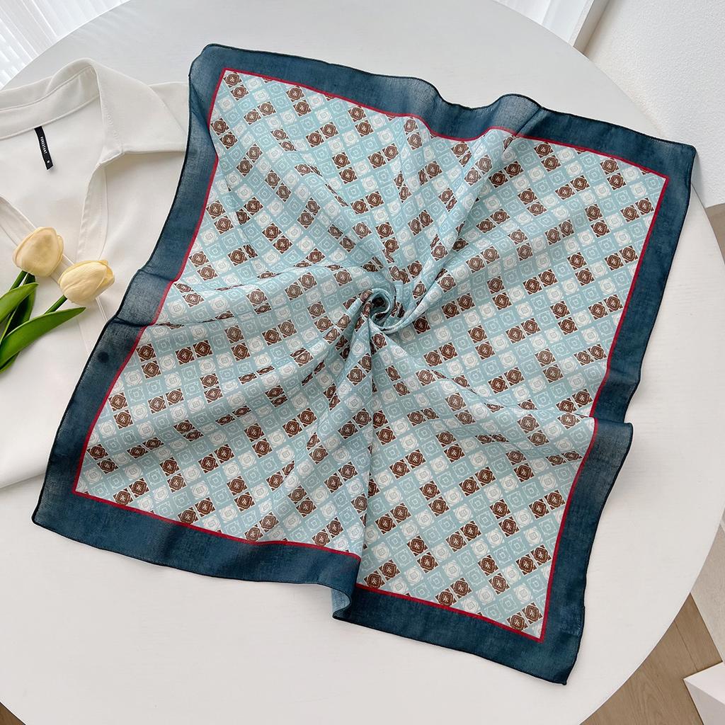 Small square scarf, silk scarf, women's bag head, sunscreen, matching shirt, neck protector, neck scarf, multi-functional tie, headband, thin scarf.