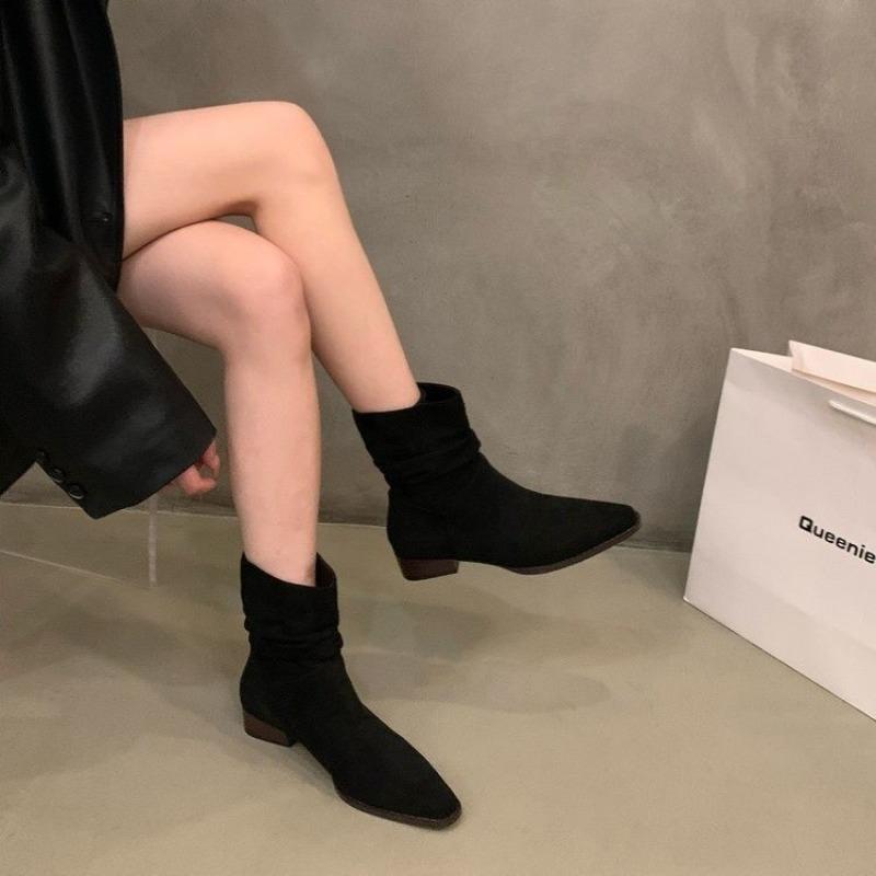 Hot Selling 2025 New Style Popular Women's Suede Long Boots Soft Platform Boots Side Zipper Women Western Solid Luxury Boots