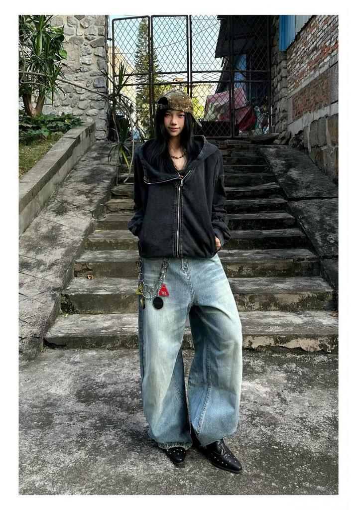 Unisex Retro Washed Black Hoodie: New Autumn Design, Loose Fit, Versatile Cardigan Outerwear.