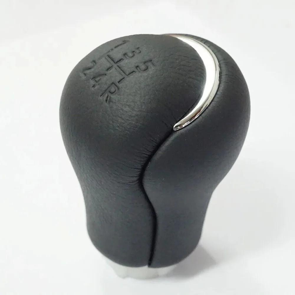 Professionelle Installation erforderlich. Leder-Schaltknauf für TOYOTA HILUX Revo 2015 2020, nur für manuelle Schaltung.