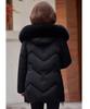 Jaqueta Feminina de Outono e Inverno Cor Sólida com Capuz Gola de Pele Moda Solta Espessa à Prova de Vento Comprimento Médio Jaqueta de Mãe