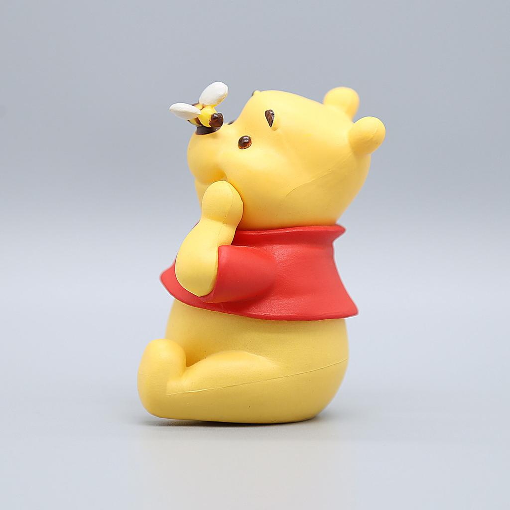 Winnie The Pooh Cartoon Action Figurine Pvc Height 6.5cm Statue Collection Model Desk Decora Home Kids Birthday Gifts