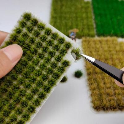 120 Pièces/Boîte Matériaux de Végétation Miniature Kit de Disposition de Maquette de Chemin de Fer DIY Gazon 8 mm Cluster d'Herbe Modèle de Scène Diorama Accessoire
