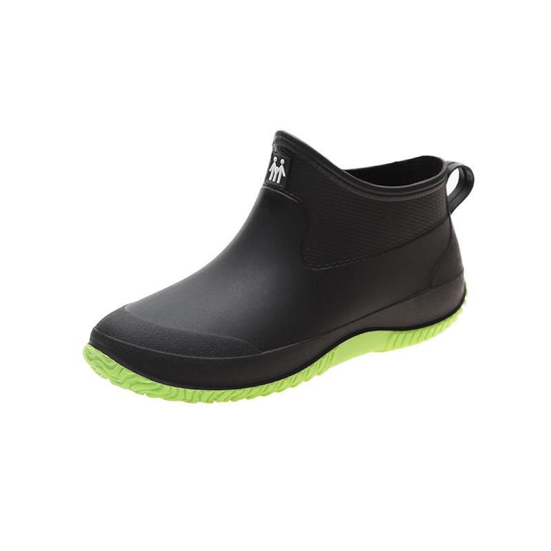 

Unisex Fleece-lined Waterproof German-Style Rain Boots - Non-slip Short Tube Rubber Shoes for Autumn/Winter 39