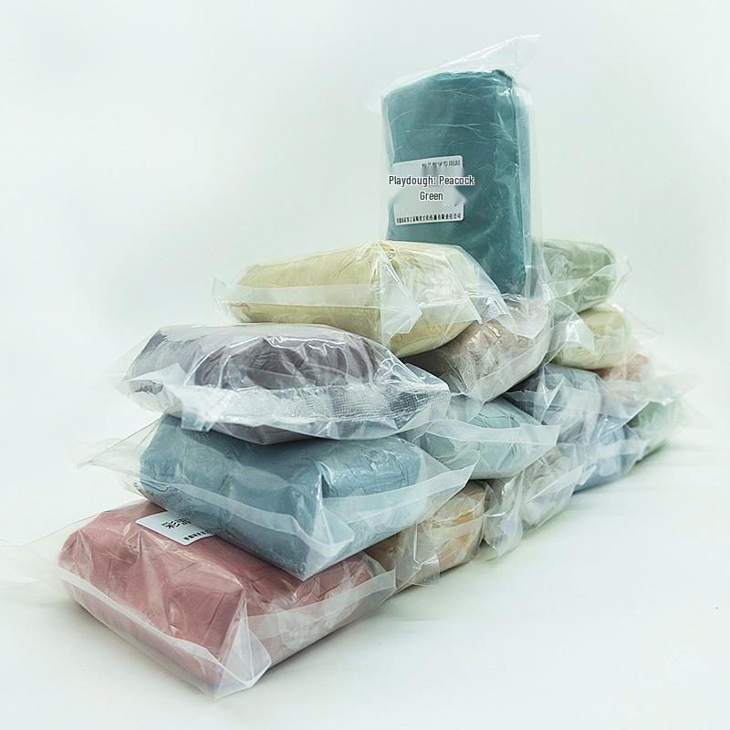 Bunte Kinder-Töpferton: Weiches, handgefertigtes Kaolin-Porzellan in einem Pfundbeutel. Perfekt für Studenten-Skulpturen.