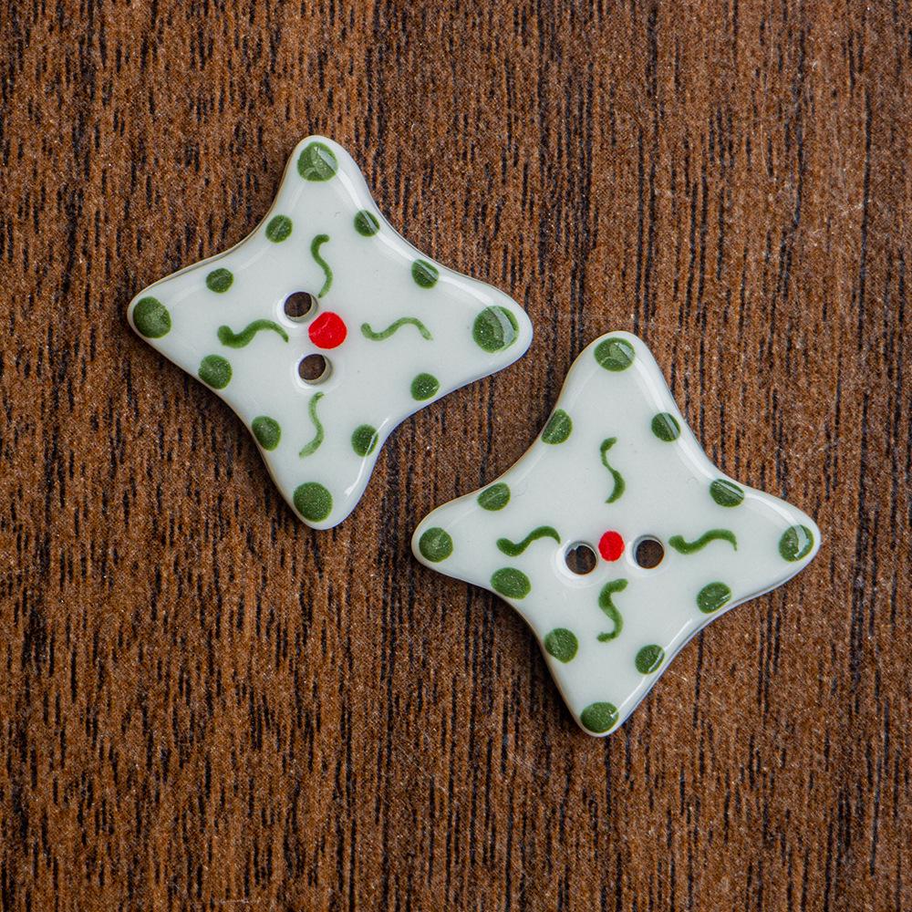Hand-Painted Four-Pointed Star Ceramic Button – Handmade Clothing Accessory