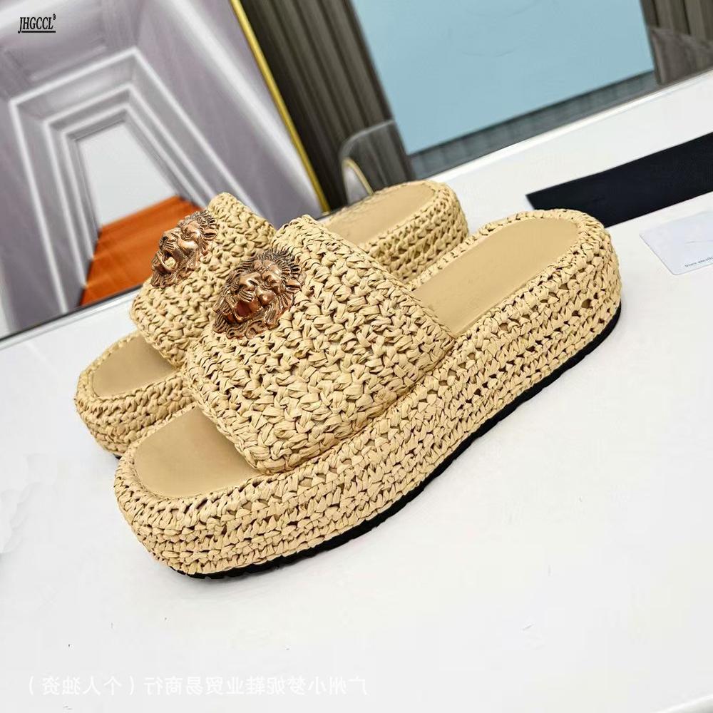 

Fashion Handmade Knitted Thick Bottom Slippers Women s Casual Fashionable Outerwear Rubber Outsole 2025 Summer Best Seller Slippers34-42 35